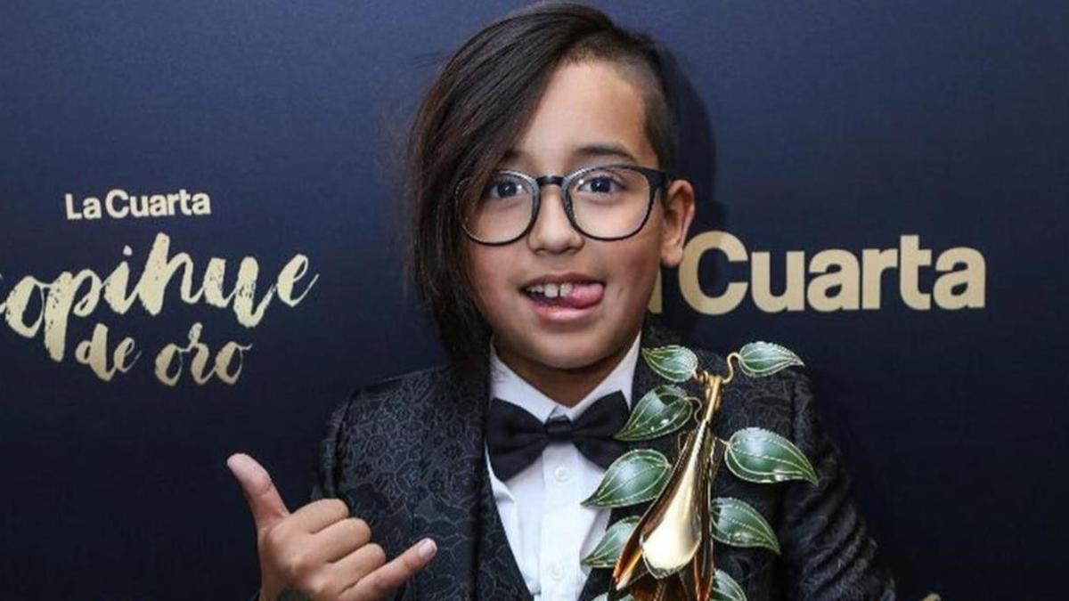 El hijo de Arturo Vidal gana un premio al mejor 'yutuber' de Chile