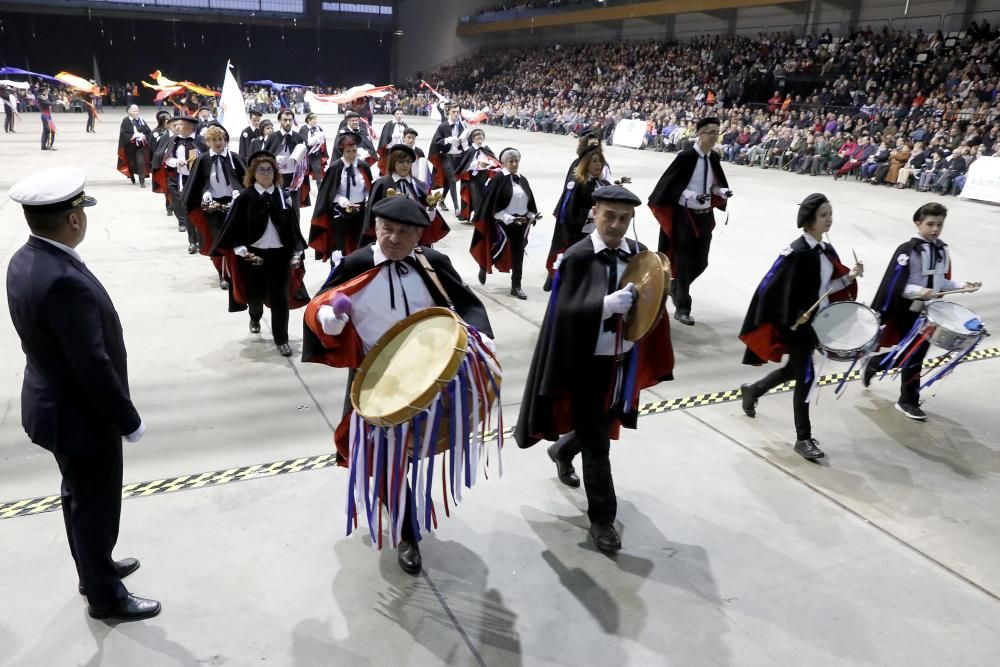 La rondalla de Santa Eulalia encandila al ifevi