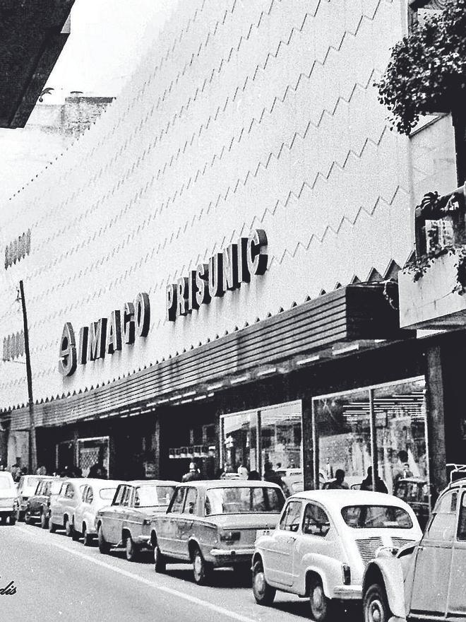 Fachada del antiguo Simago, ubicado en Jesús y María.