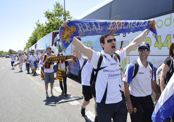 La afición zaragocista invade Valencia