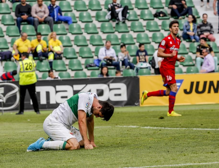 El Elche se queda sin fútbol y cae ante un Numancia muy superior