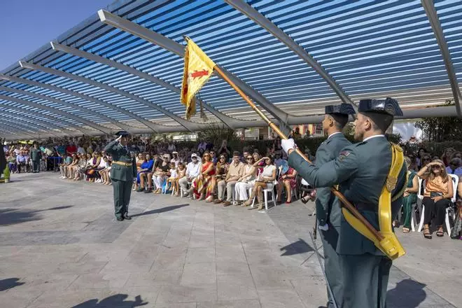 Misa en honor a la patrona la Virgen del Pilar y acto castrense por la Fiesta Nacional de la Guardia Civil de Torrevieja