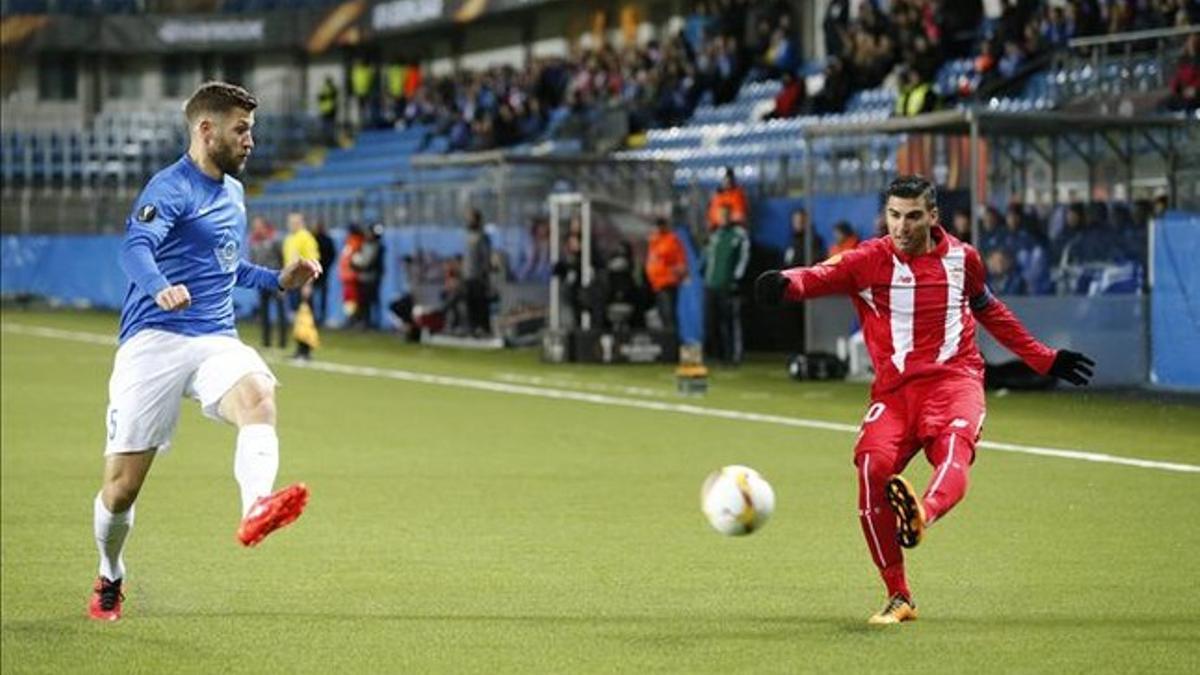 Reyes fue sustituido en la segunda parte del Molde-Sevilla