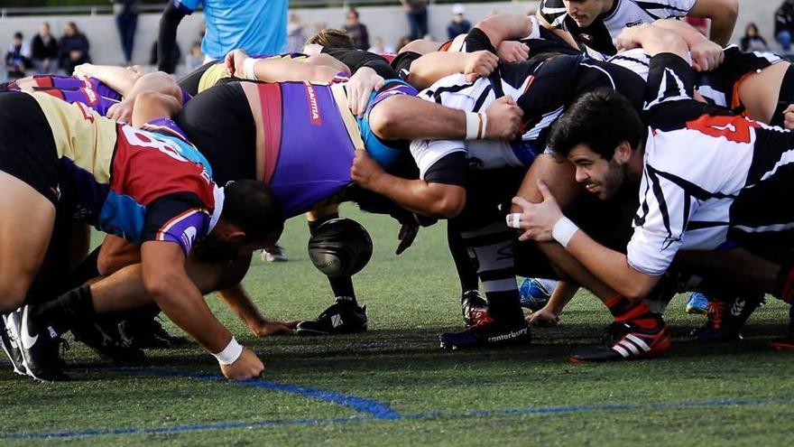 El Toro y Corsaris disputaron un intenso duelo en Son Caliu.