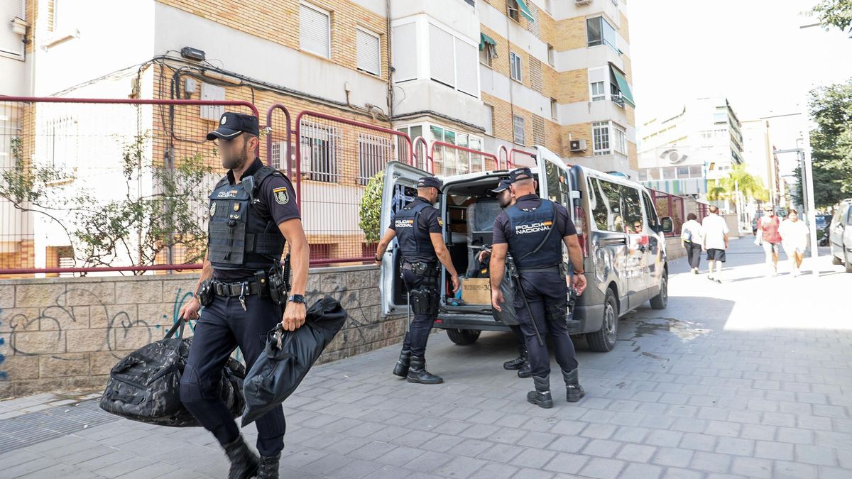 Registros de la Policía Nacional en Carolinas