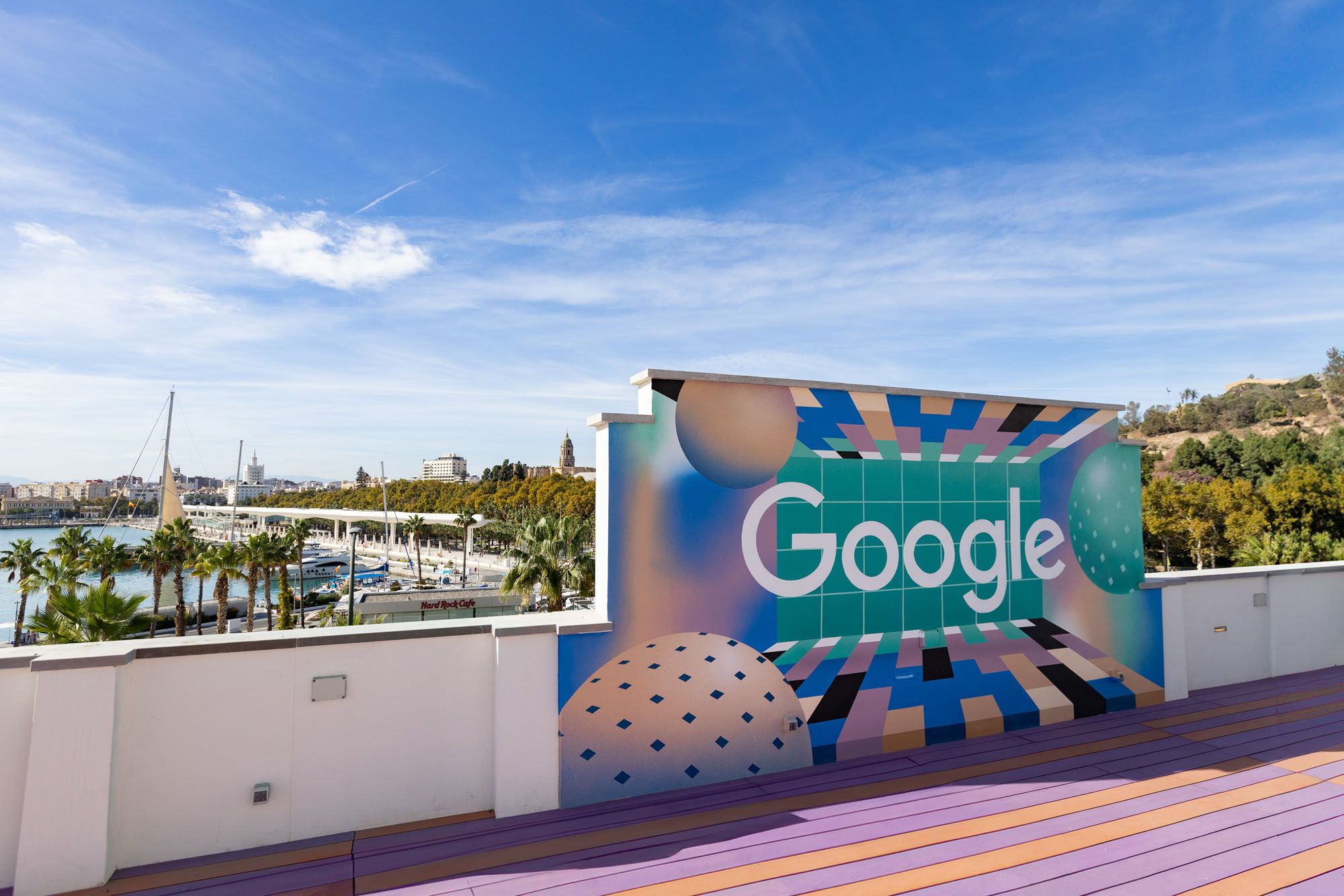 Una imagen del Centro de Ciberseguridad de Google de Málaga.
