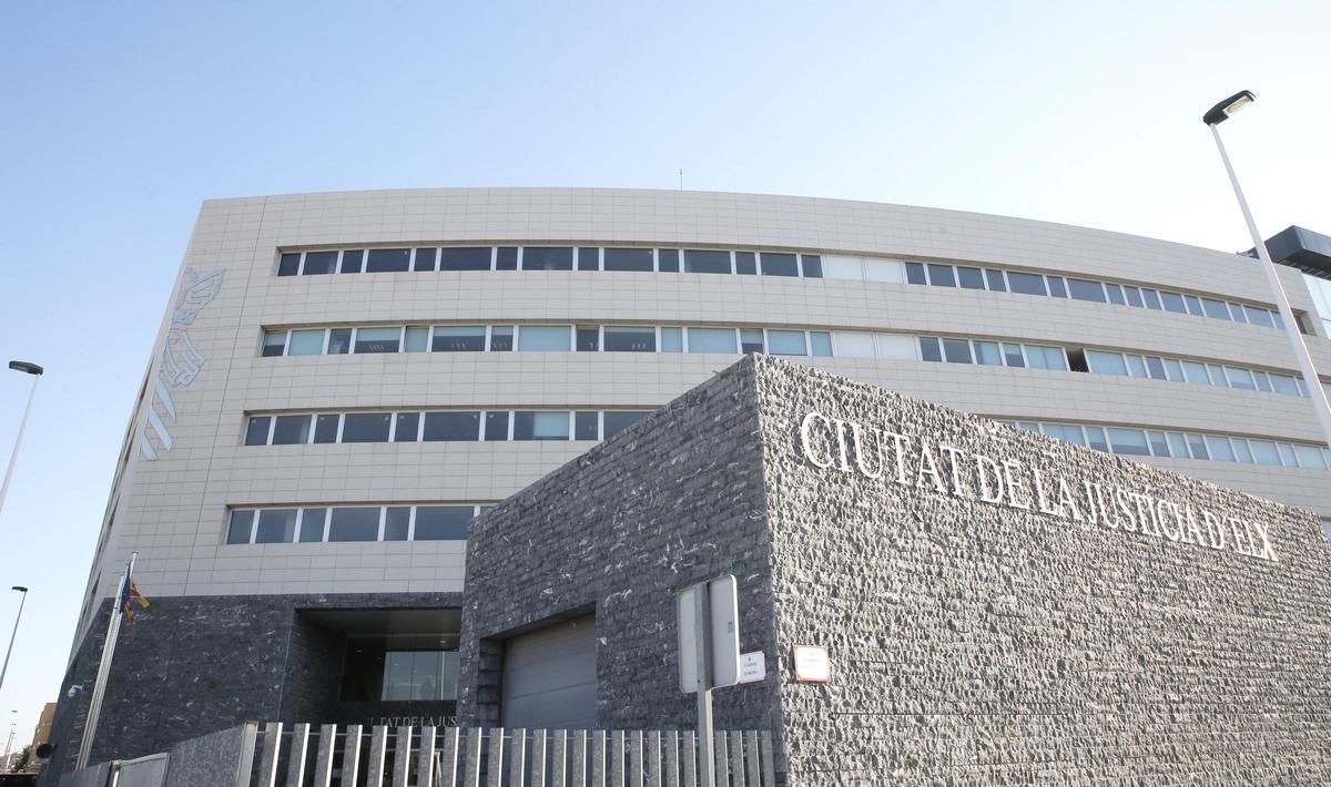 La sentencia se ha dictado en la Ciudad de la Justicia de Elche