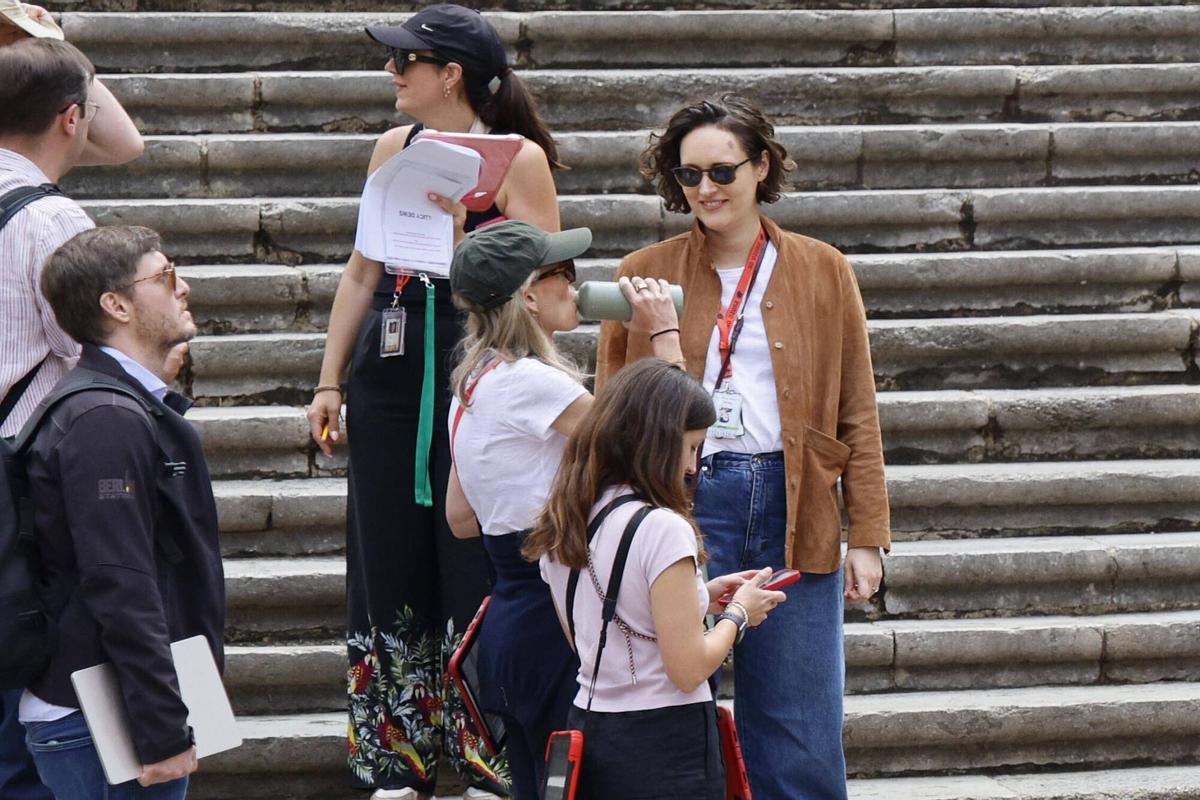 Girona. Escales Catedral. Rodatge serie Tomb Rider. Phoebe Waller-Bridge guionista i creadora.