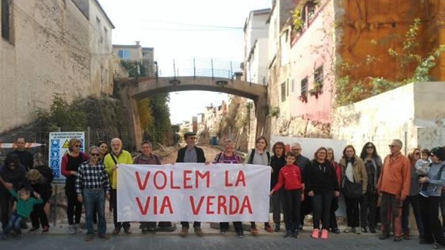 Los grupos ecologistas reunidos en Manuel.