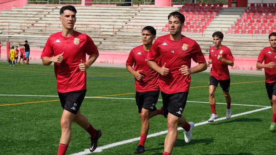 La pretemporada del CE Manresa tindrà vuit partits segurs i quatre més de possibles