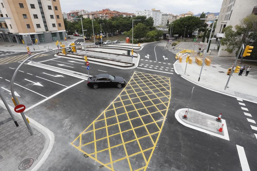 Reobre el carrer de Barcelona després de dos mesos d'obres