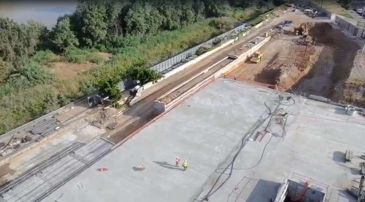 Imagen a vista de dron del la obra del tanque de tormentas.