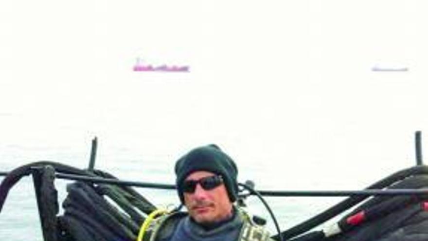 Muere un submarinista  de Ferrol en el remolque del &#039;Costa Concordia&#039;