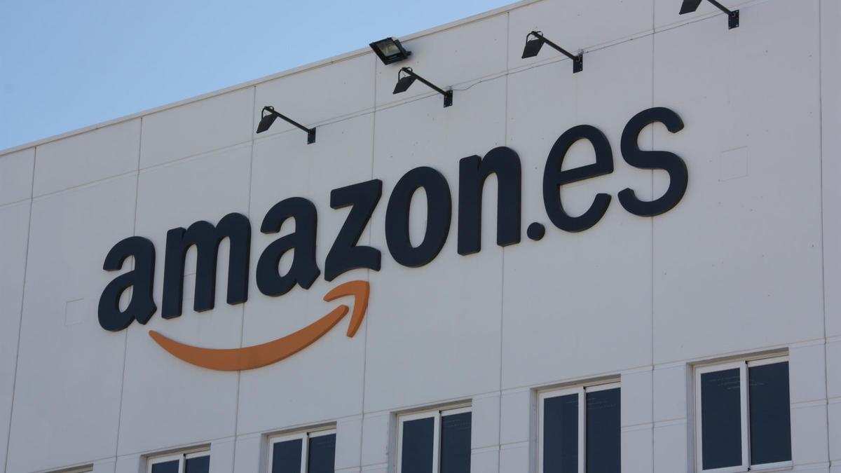 Una de las sedes de Amazon en España.