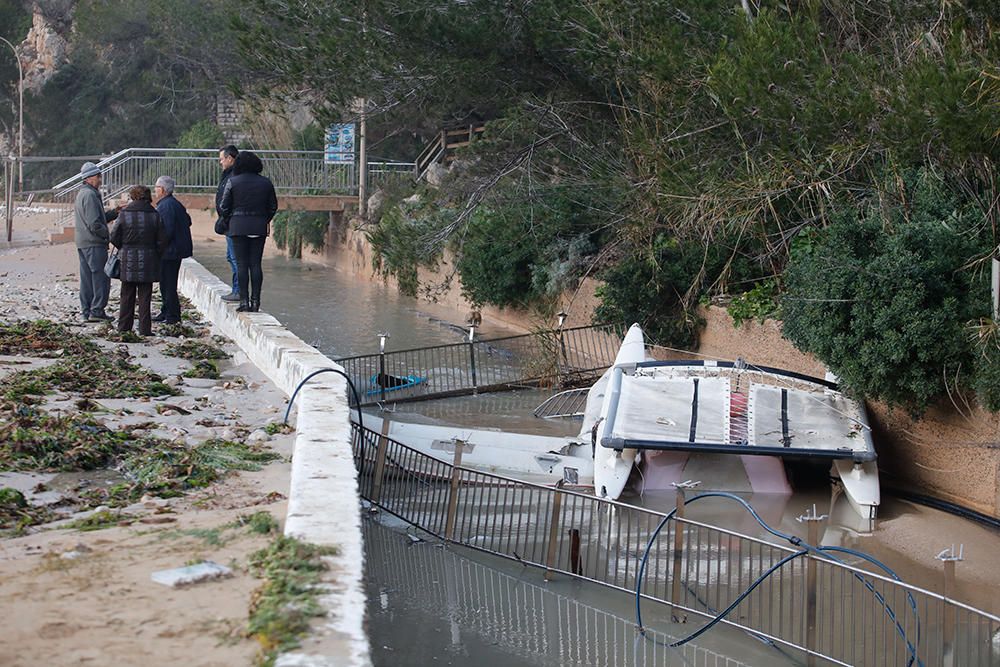 Temporal en el Port de Sant Miquel.