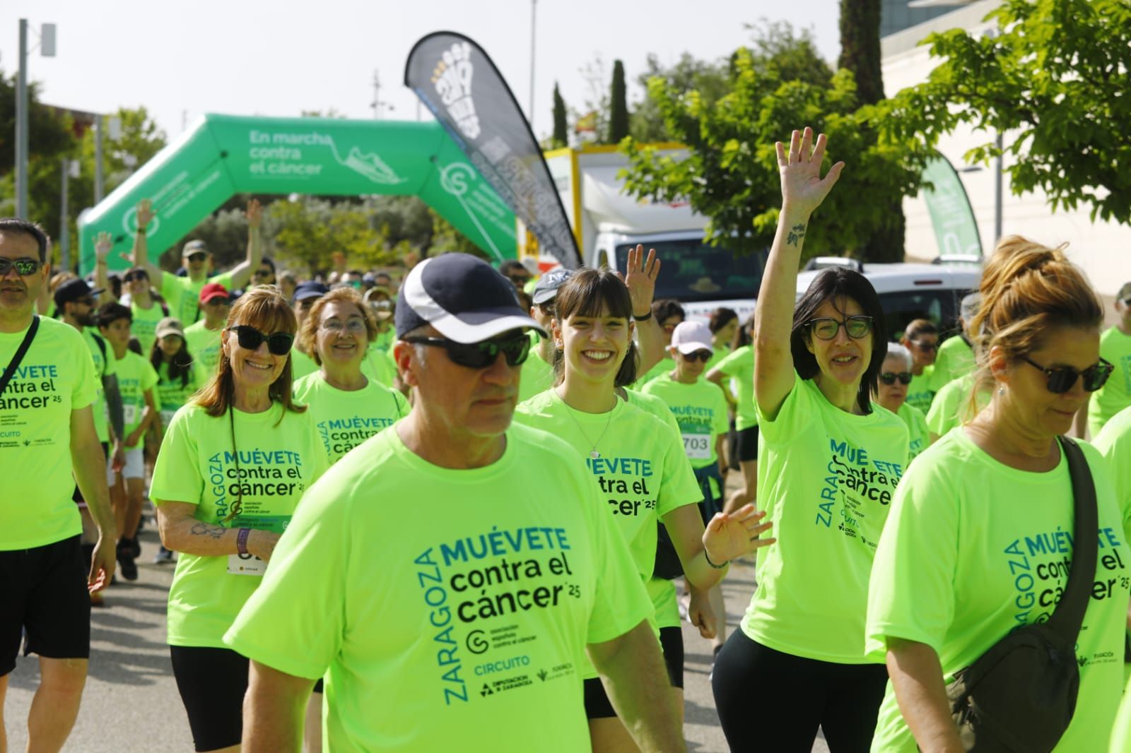 En imágenes | Miles de personas corren contra el cáncer en el Parque del Agua de Zaragoza