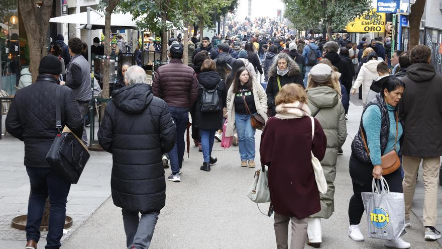 España supera los 48 millones de habitantes por el aumento de extranjeros, que son más de seis millones