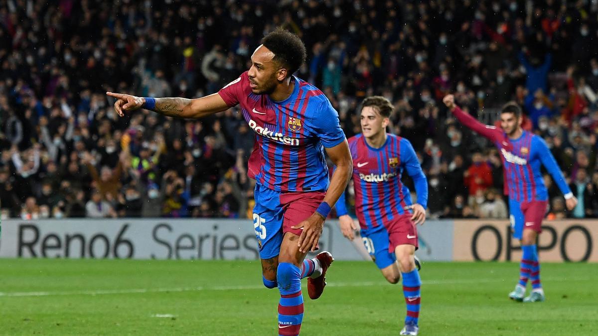 Pierre-Emerick Aubameyang (FC Barcelona, 9 goles)