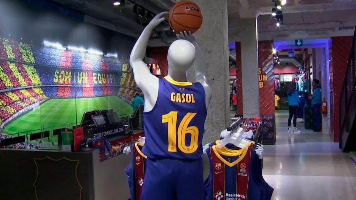 Salen a la venta las camisetas azulgranas con el 16 de Gasol