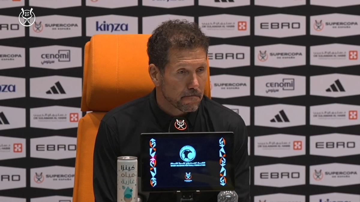 Simeone, sobre la polémica con Vinicius: "No me acuerdo, tengo una memoria complicada"