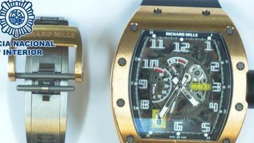 Tres arrestados en Ibiza con un reloj robado valorado en 130.000 euros