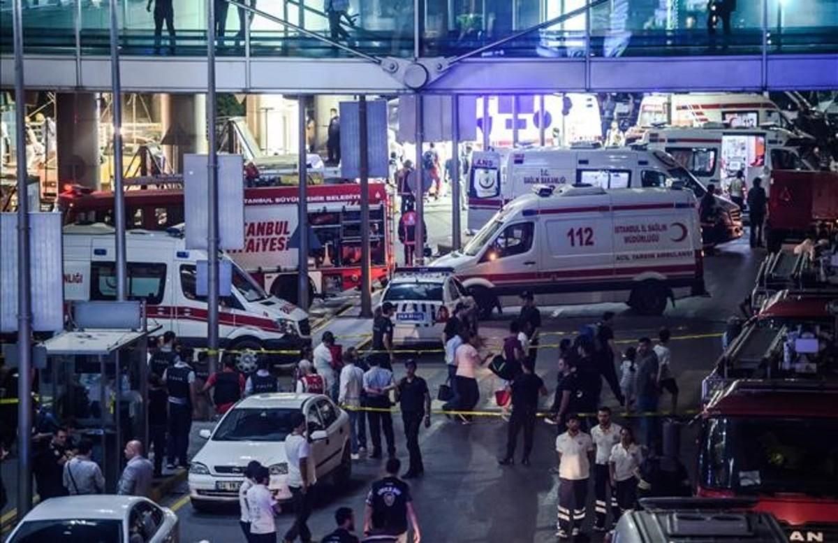 Atentado en el aeropuerto de Estambul