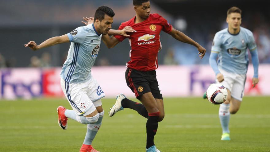 Un gol de falta de Rashford aleja al Celta de la final