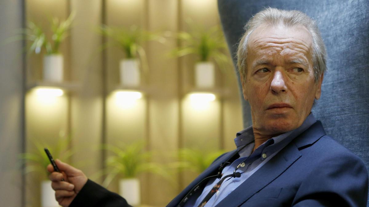 El escritor Martin Amis, autor de 'La información'.