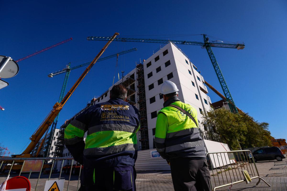 Construcción de vivienda nueva en Huerta de Santa Isabel Este.