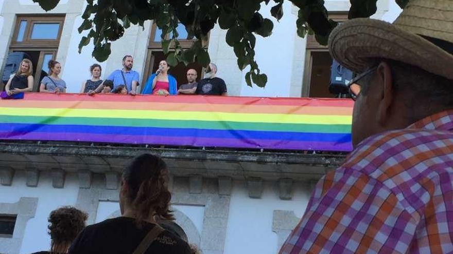 Los discursos se celebraron en la antigua Casa Consistorial, hoy Centro Cultural de la localidad. // D. P.