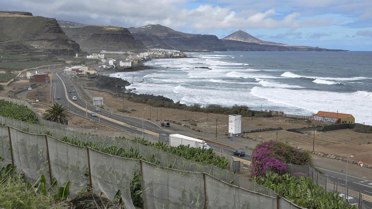 Vista de la costa norte desde Bañaderos hasta Guía, cuyos usos están definidos dentro del Plan de Ordenación del Litoral Arucas-Moya-Guía.