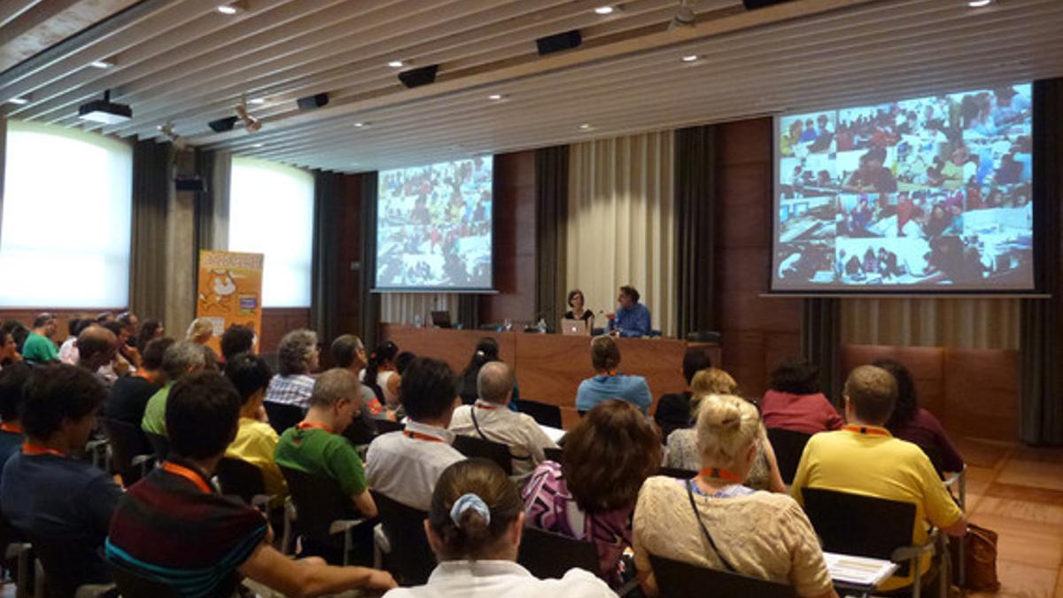 Mitchel Resnick y Karen Brennan han celebrado l aconferencia inaugural de la Scracth Conference de Cornellà.