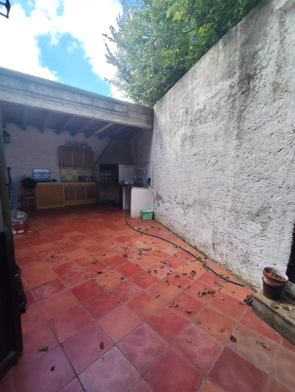 Galería de fotos: Una casa con molino sale a la venta en Burriana por 185.000 euros Galería de fotos: Una casa con molino sale a la venta en Burriana por 185.000 euros