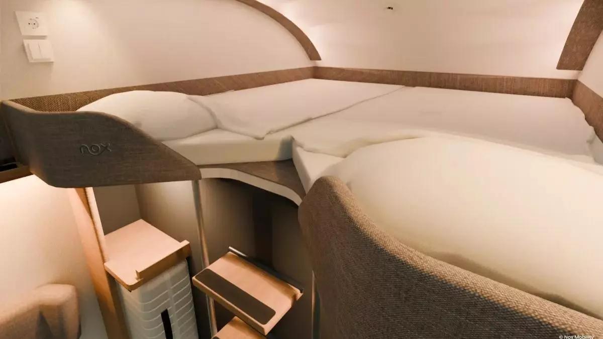 Interior de una de las cabinas de Nox.