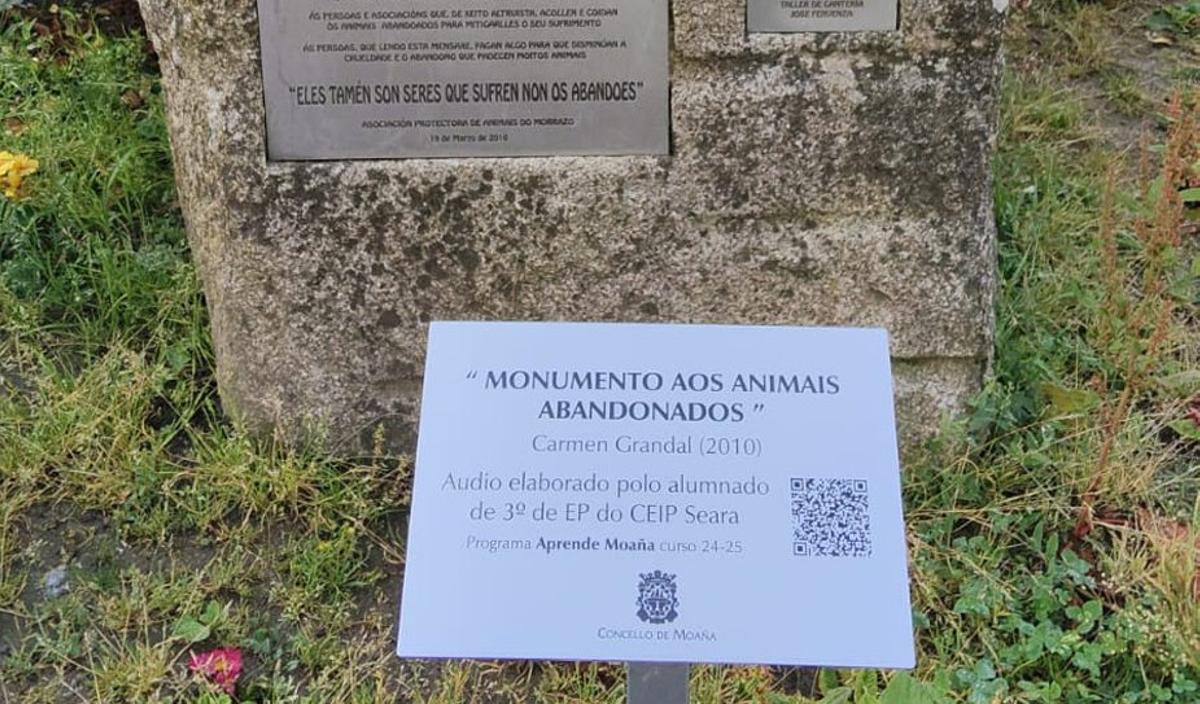 Uno de los carteles con el código QR de la audioguía. | FDV
