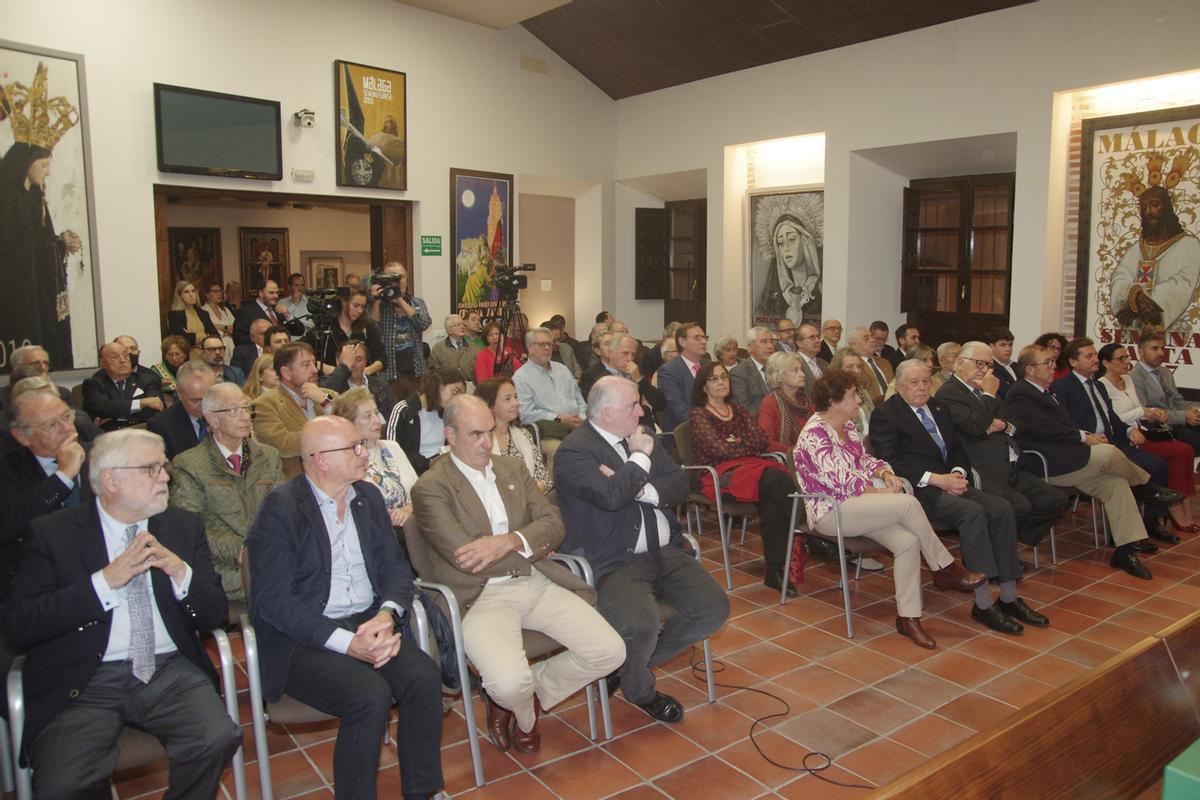 Público asistente al acto de presentación de 'Centenario'.