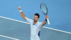 Nole celebra su victoria ante Fritz