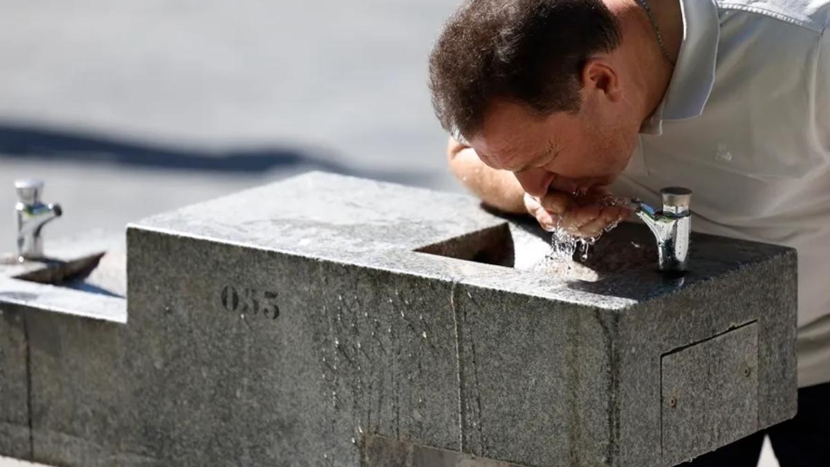 La bebida que hidrata más que el agua y calma la sed rápidamente