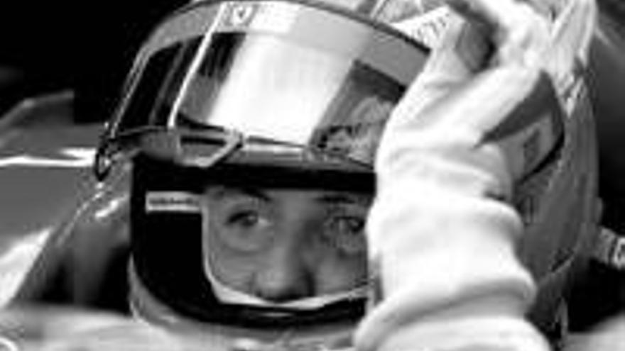Schumacher supera a todos en su vuelta como probador esporádico
