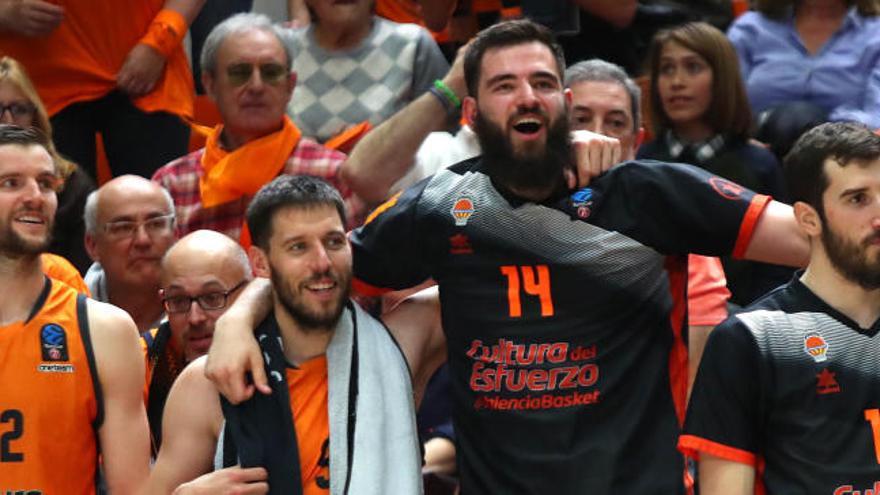 Altas y bajas en el Valencia Basket ante el Unicaja