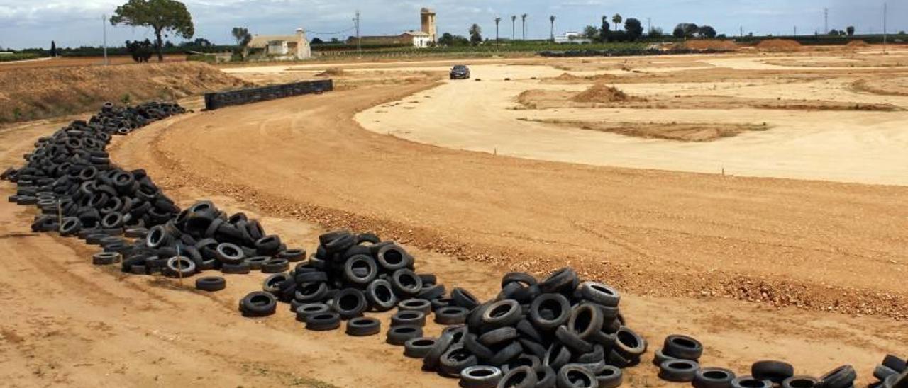 Dueños de terrenos aledaños al circuito alertan de su impacto ambiental