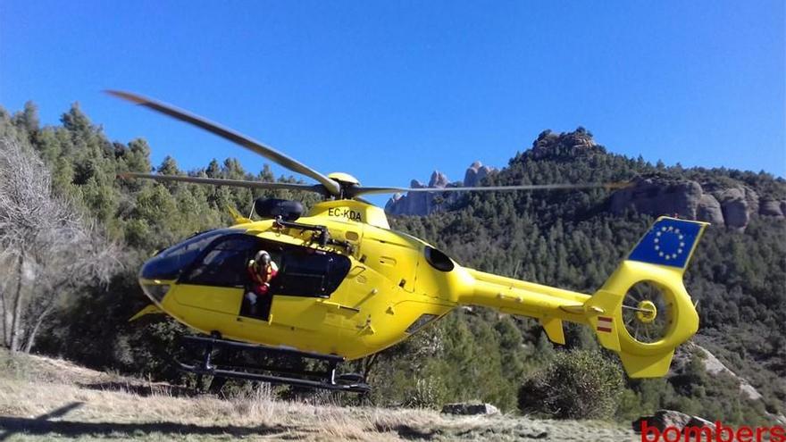 Rescaten en helicòpter dos excursionistes bloquejats a Montserrat