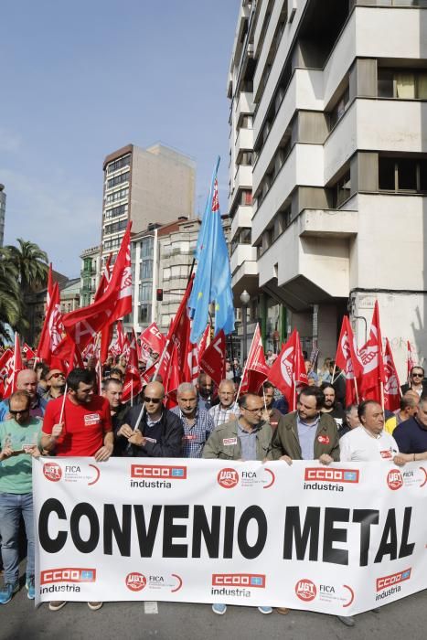 Protesta de los trabajadores del metal en Gijón.