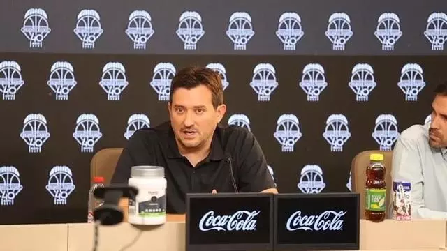 Xavi Albert en su presentación con Valencia Basket: "Mi objetivo es coger esta herencia y dejarla lo más arriba posible"