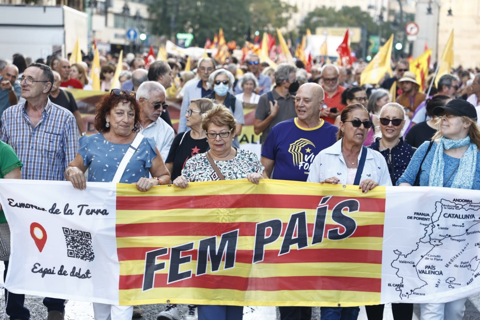 Todas las fotografías de la manifestación del 9 d'Octubre en València