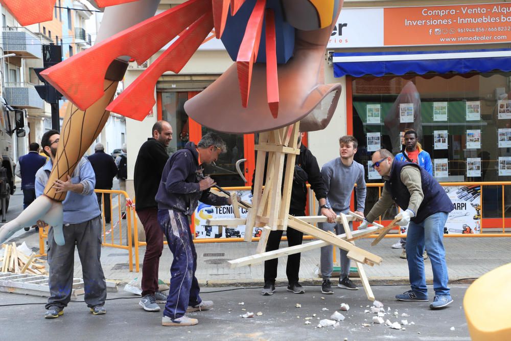 "Plantà" de las fallas de Gandia