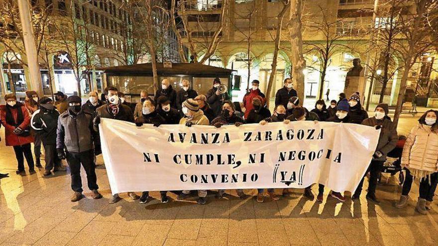 Los conductores del autobús urbano de Zaragoza avisan de que irán a la huelga