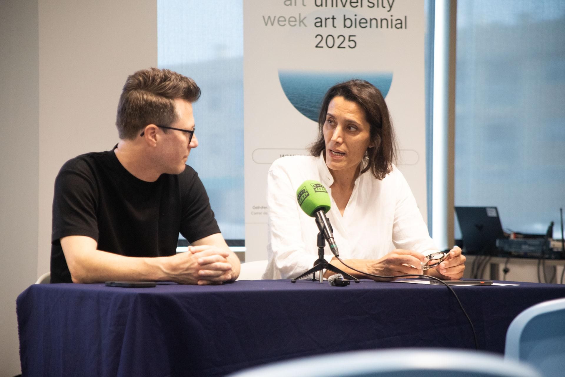 Las imágenes de la University Art Biennial - Art Week 2025