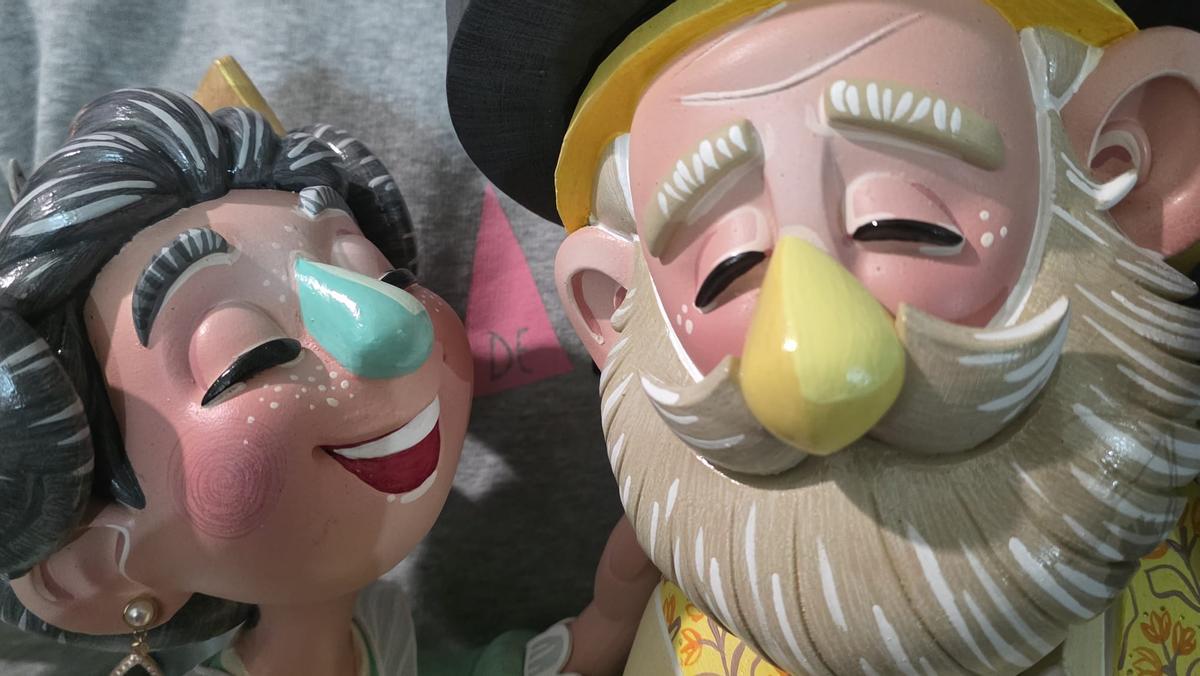 Avenida del Oeste llega con Francisco Tarazona. Y sus figuras, como siempre, tienen sus naricitas pintadas de colores.