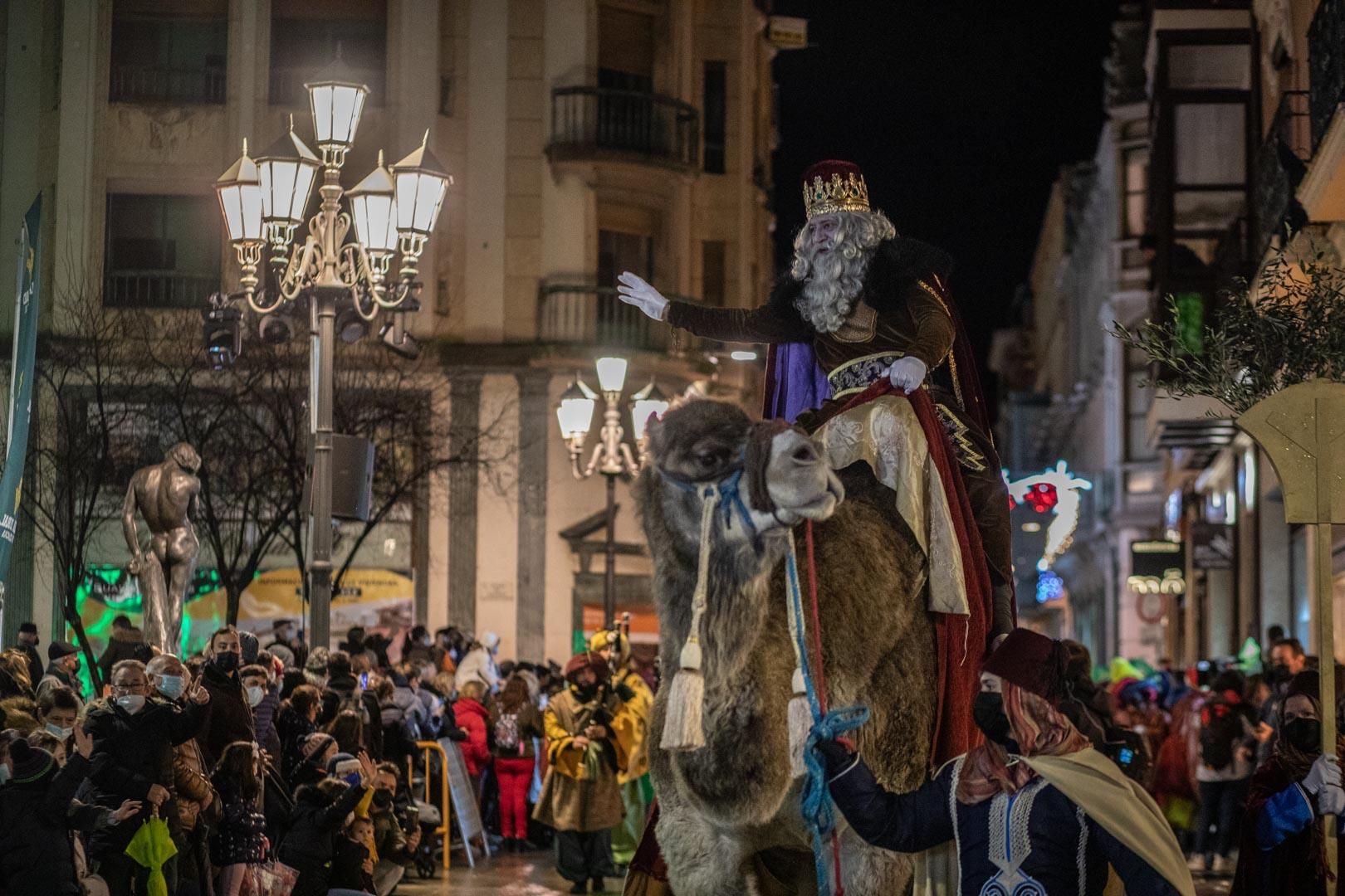 GALERÍA | Las mejores imágenes de la cabalgata de los Reyes Magos